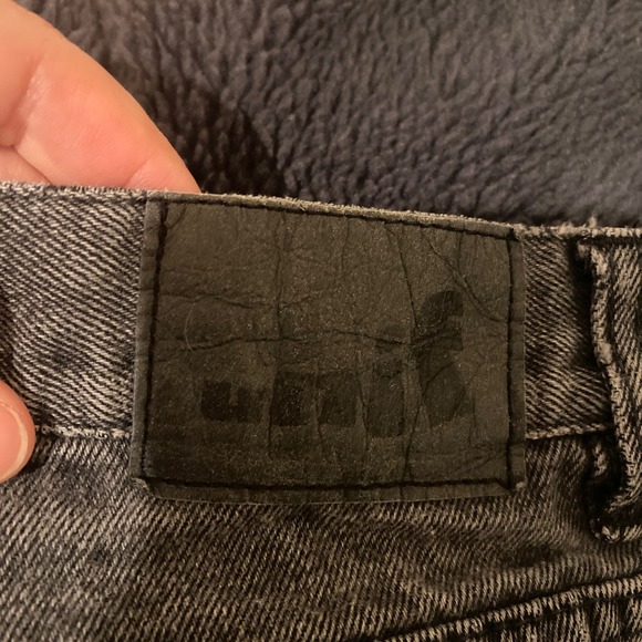 UNIF Ash Black Loose Fit Baggy Jeans Size 25 - Picture 3 of 4